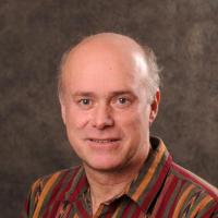 Leslie Roberts, PhD Profile Headshot